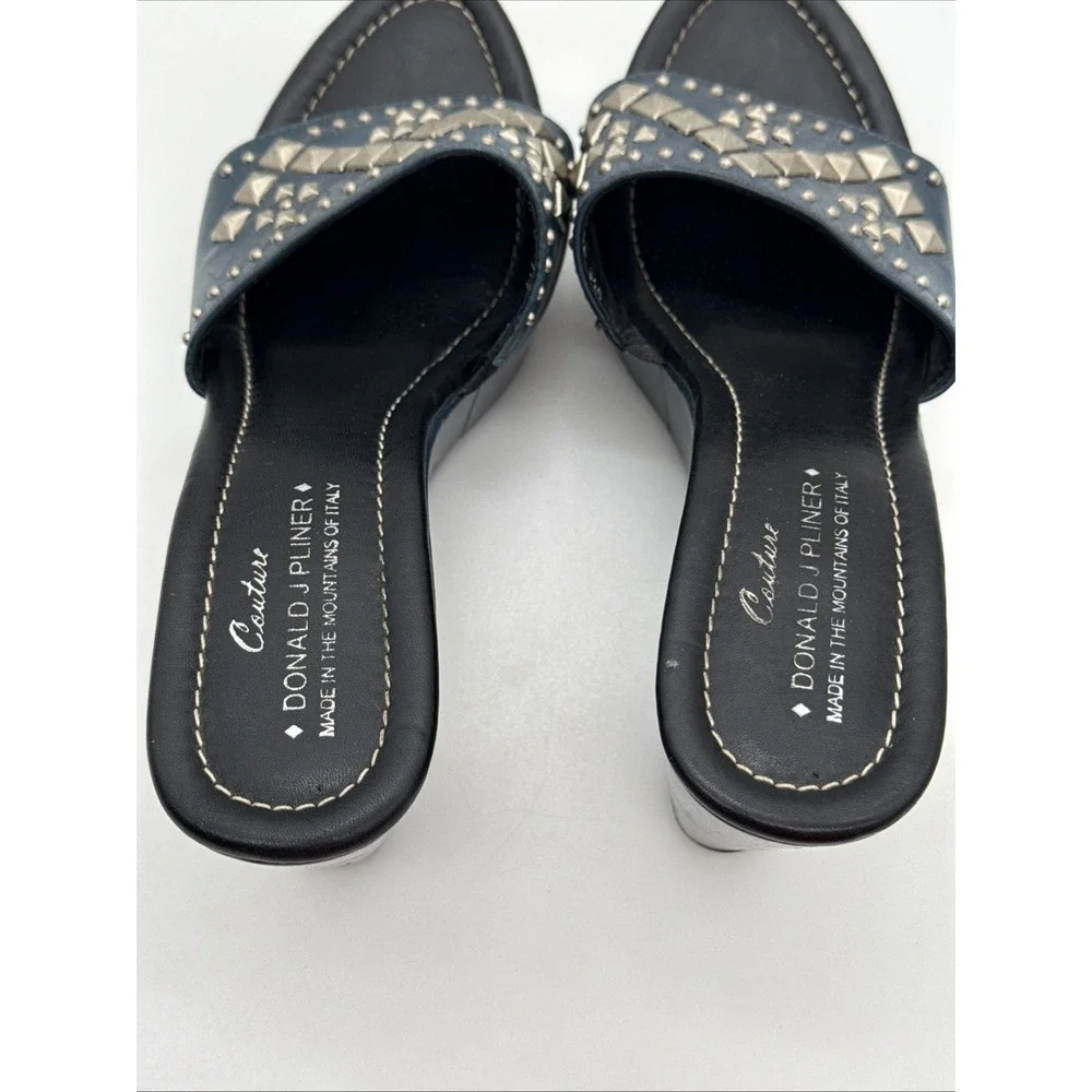 Vintage Donald J Pliner Studded Leather Wedge Sandals Italy 7M Y2K